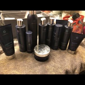 MONAT BUNDLE NEED GONE ASAP